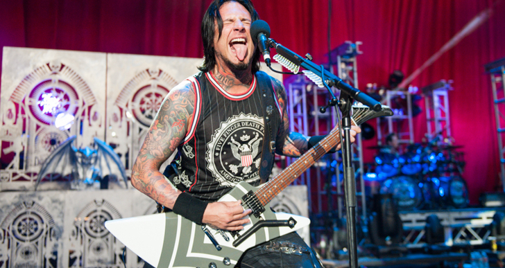 Interview With Jason Hook of Five Finger Death Punch