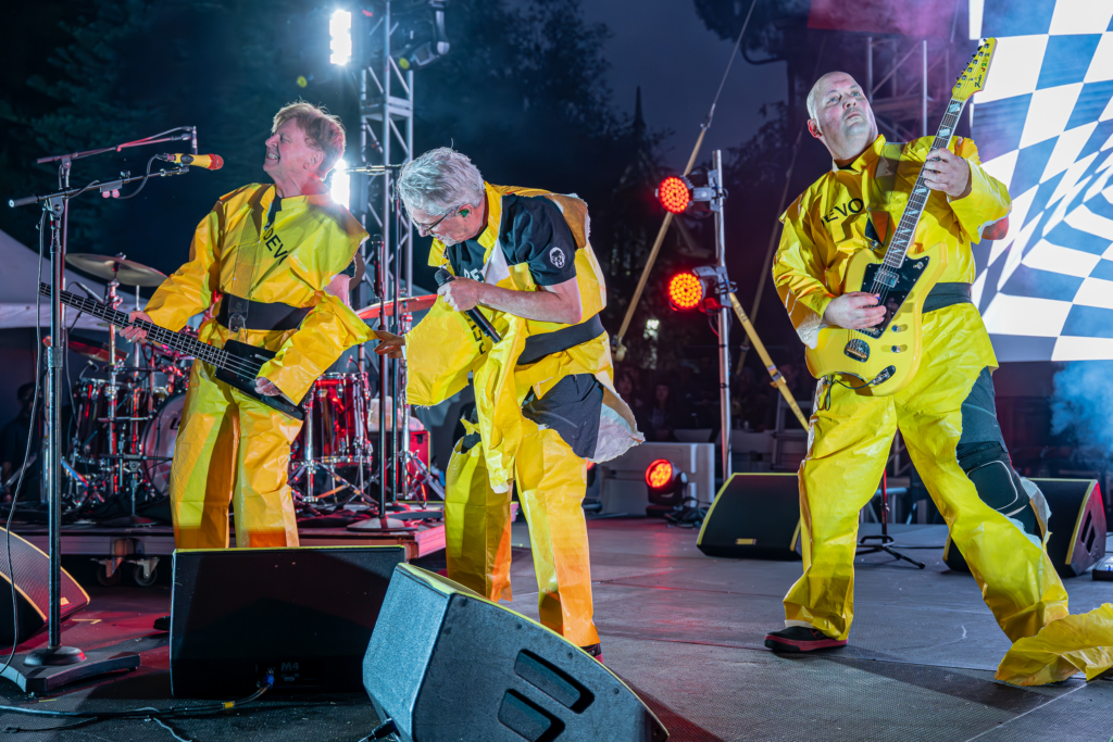 DEVO